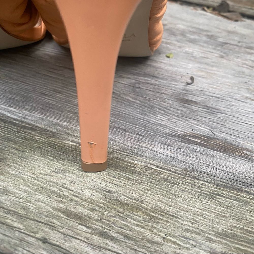 Carvela Guava Knotted Stiletto Heel Leather Mules size 38 - Picture 2 of 9
